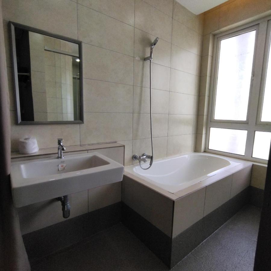Octagon Premium Ipoh Town Center 2Br 121 By Grab A Stay Exterior photo